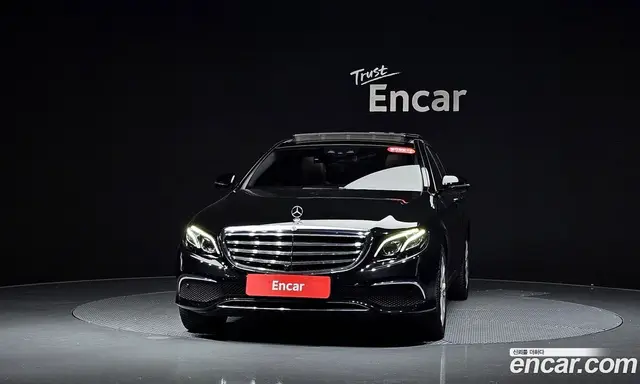 Mercedes-Benz E-Class 2019 2.0 автомат (гидро), миниатюра 2 Mercedes-Benz E-Class 2019 2.0 автомат (гидро), миниатюра 2