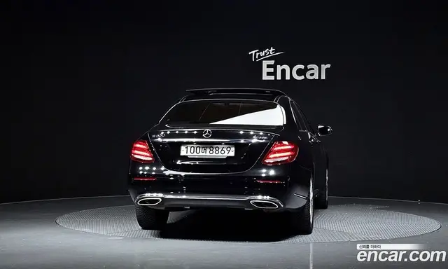 Mercedes-Benz E-Class 2019 2.0 автомат (гидро), миниатюра 3 Mercedes-Benz E-Class 2019 2.0 автомат (гидро), миниатюра 3