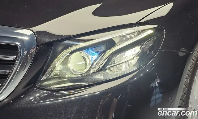 Mercedes-Benz E-Class 2019 2.0 автомат (гидро), миниатюра 7 Mercedes-Benz E-Class 2019 2.0 автомат (гидро), миниатюра 7