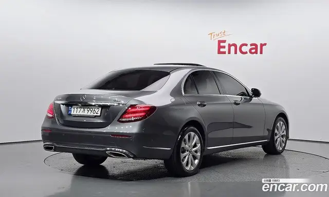 Mercedes-Benz E-Class, 2020, 86 990 км