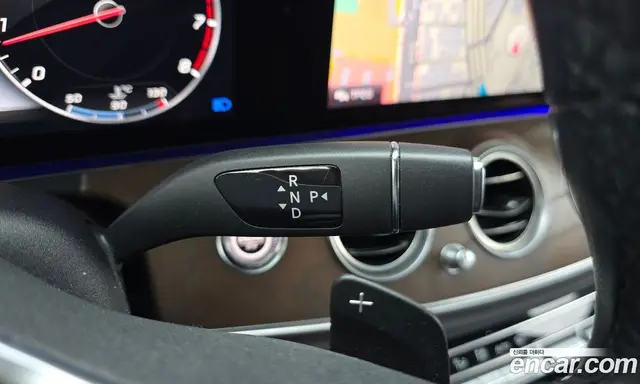 Mercedes-Benz E-Class 2020 2.0 автомат (гидро), миниатюра 11