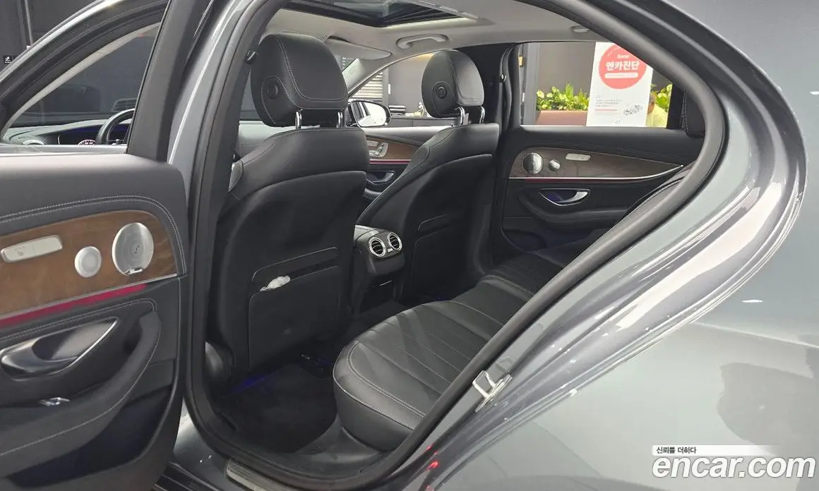 Mercedes-Benz E-Class 2020 2.0 автомат (гидро), фото 16