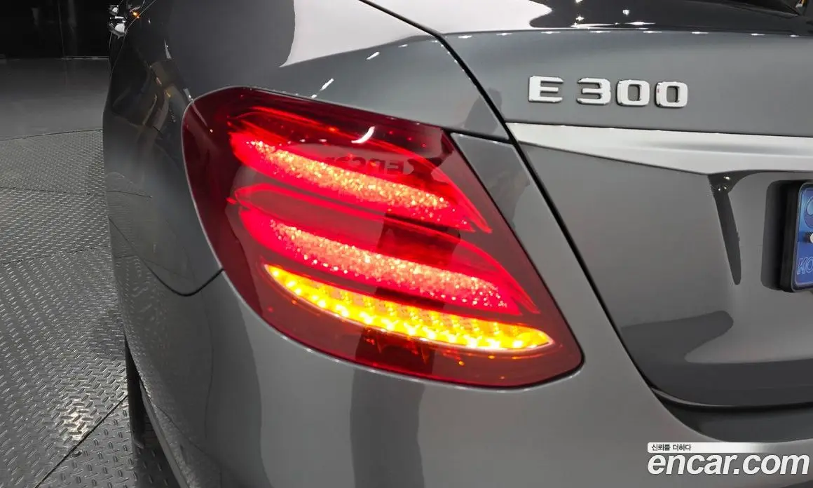 Mercedes-Benz E-Class 2020 2.0 автомат (гидро), фото 8