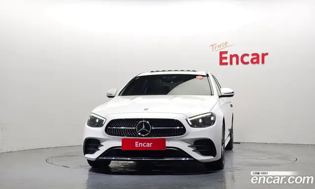 Mercedes-Benz E-Class 2022 2.0 автомат (гидро), миниатюра 3 Mercedes-Benz E-Class 2022 2.0 автомат (гидро), миниатюра 3