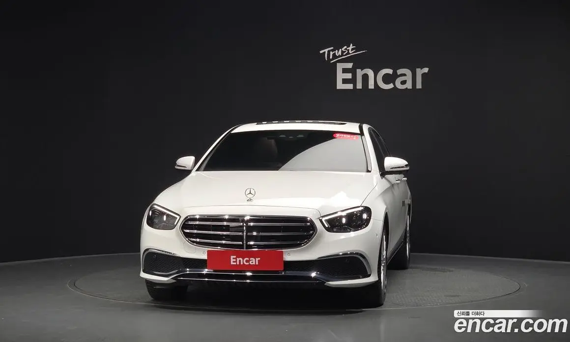 Mercedes-Benz E-Class 2022 2.0 автомат (гидро), фото 2 Mercedes-Benz E-Class 2022 2.0 автомат (гидро), фото 2