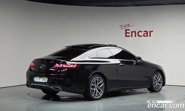 Mercedes-Benz E-Class, 2023, 72 103 км