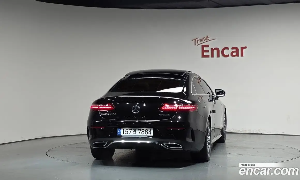 Mercedes-Benz E-Class 2023 2.0 автомат (гидро), фото 3