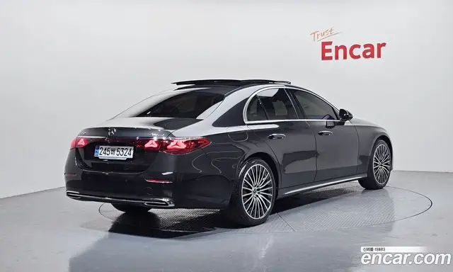 Mercedes-Benz E-Class 2024 3.0 автомат (гидро), миниатюра 2 Mercedes-Benz E-Class 2024 3.0 автомат (гидро), миниатюра 2
