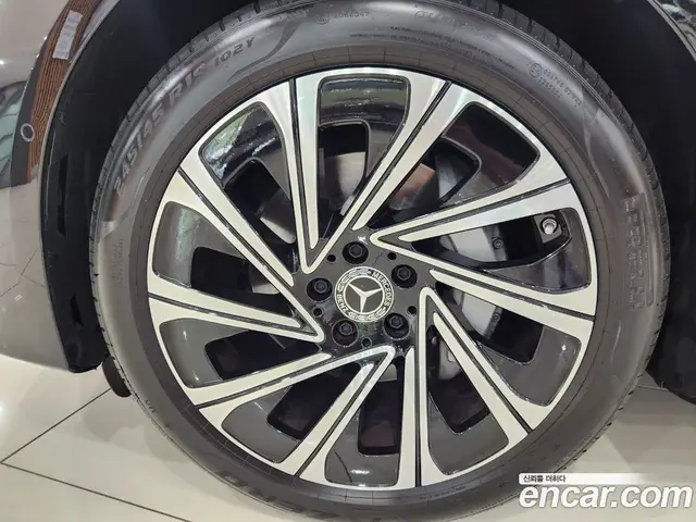 Mercedes-Benz E-Class 2025 2.0 автомат (гидро), миниатюра 5 Mercedes-Benz E-Class 2025 2.0 автомат (гидро), миниатюра 5
