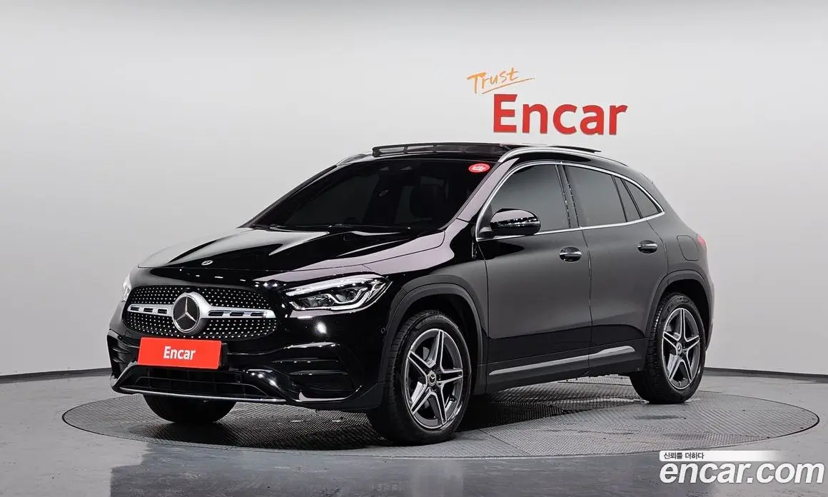 Mercedes-Benz GLA-Class 2023 2.0 автомат (гидро), фото 1 Mercedes-Benz GLA-Class 2023 2.0 автомат (гидро), фото 1