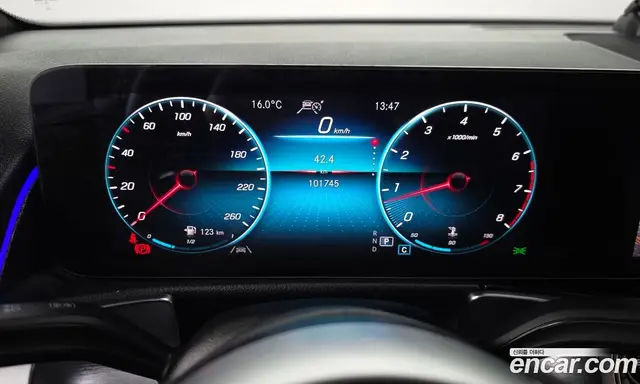 Mercedes-Benz GLB-Class 2021 2.0 автомат (гидро), миниатюра 11 Mercedes-Benz GLB-Class 2021 2.0 автомат (гидро), миниатюра 11