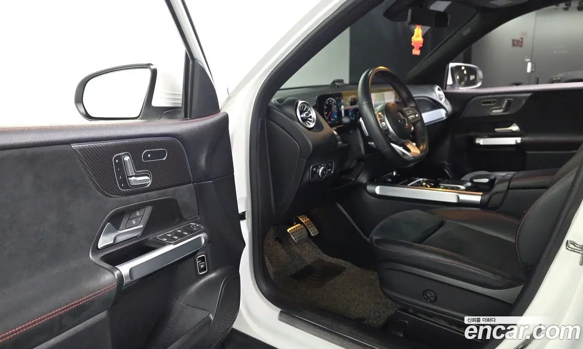 Mercedes-Benz GLB-Class 2021 2.0 автомат (гидро), фото 13 Mercedes-Benz GLB-Class 2021 2.0 автомат (гидро), фото 13