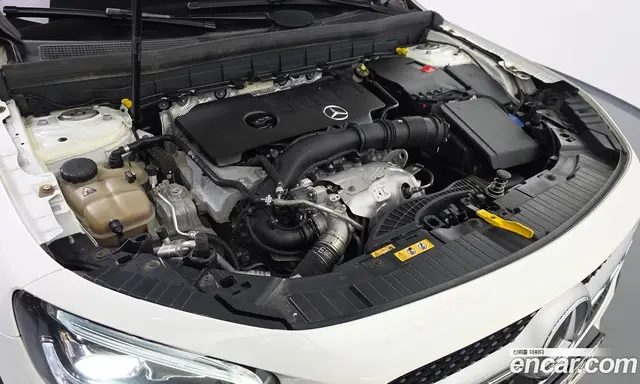Mercedes-Benz GLB-Class 2021 2.0 автомат (гидро), миниатюра 6 Mercedes-Benz GLB-Class 2021 2.0 автомат (гидро), миниатюра 6