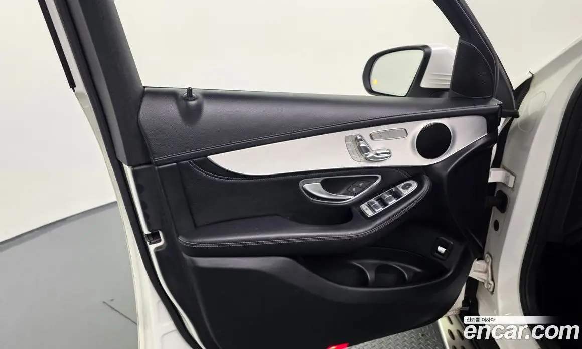 Mercedes-Benz GLC-Class 2017 2.1 автомат (гидро), фото 13 Mercedes-Benz GLC-Class 2017 2.1 автомат (гидро), фото 13