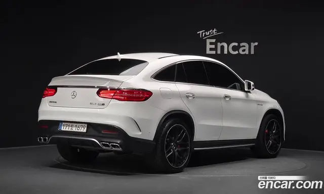 Mercedes-Benz GLE-Class 2019 5.5 автомат (гидро), миниатюра 2