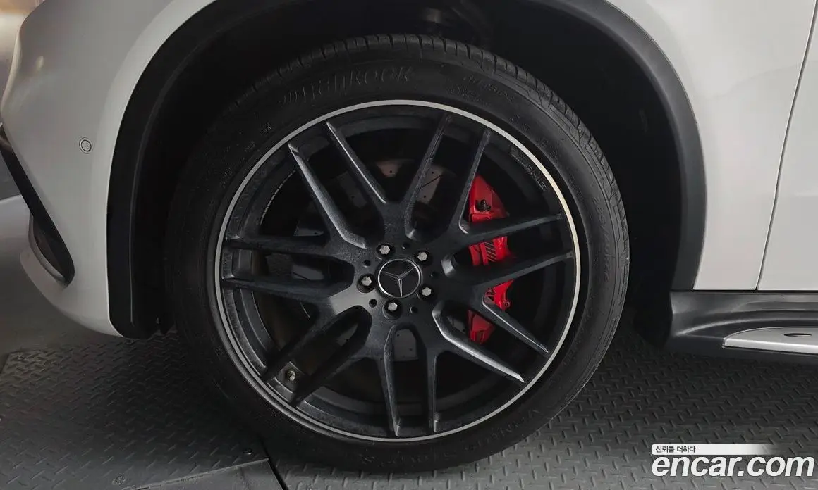 Mercedes-Benz GLE-Class 2019 5.5 автомат (гидро), фото 5