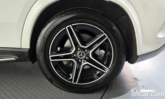 Mercedes-Benz GLE-Class 2020 3.0 автомат (гидро), миниатюра 7