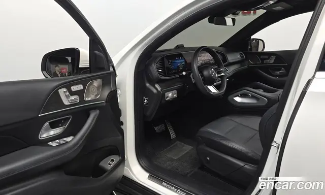 Mercedes-Benz GLE-Class 2023 3.0 автомат (гидро), миниатюра 12