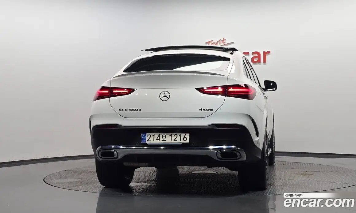Mercedes-Benz GLE-Class 2023 3.0 автомат (гидро), фото 3