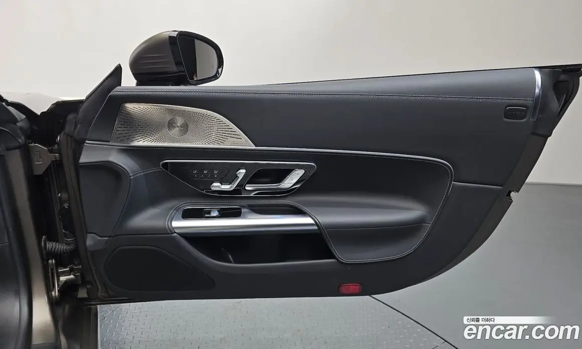 Mercedes-Benz SL-Class 2023 4.0 автомат (гидро), фото 14