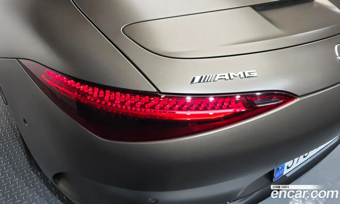 Mercedes-Benz SL-Class 2023 4.0 автомат (гидро), фото 9