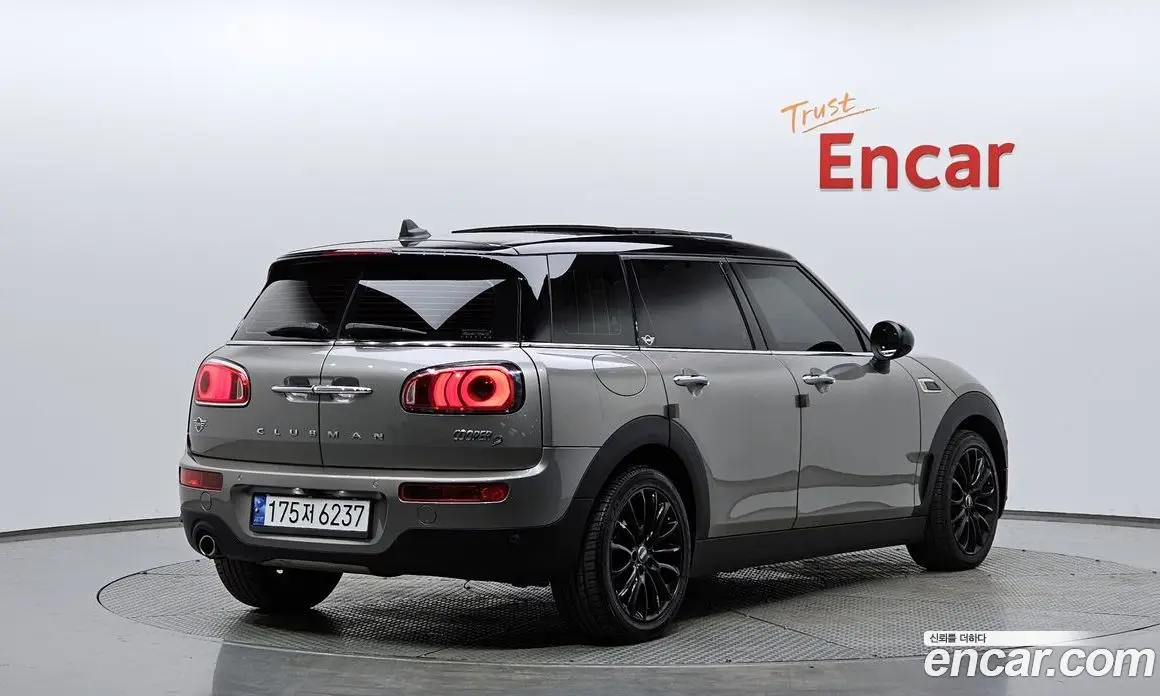 Mini Clubman 2019 2.0 автомат (гидро), фото 1 Mini Clubman 2019 2.0 автомат (гидро), фото 1