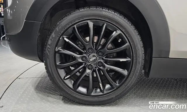 Mini Clubman 2019 2.0 автомат (гидро), миниатюра 6 Mini Clubman 2019 2.0 автомат (гидро), миниатюра 6