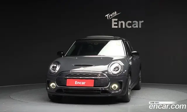 Mini Clubman 2021 2.0 автомат (гидро), миниатюра 3 Mini Clubman 2021 2.0 автомат (гидро), миниатюра 3