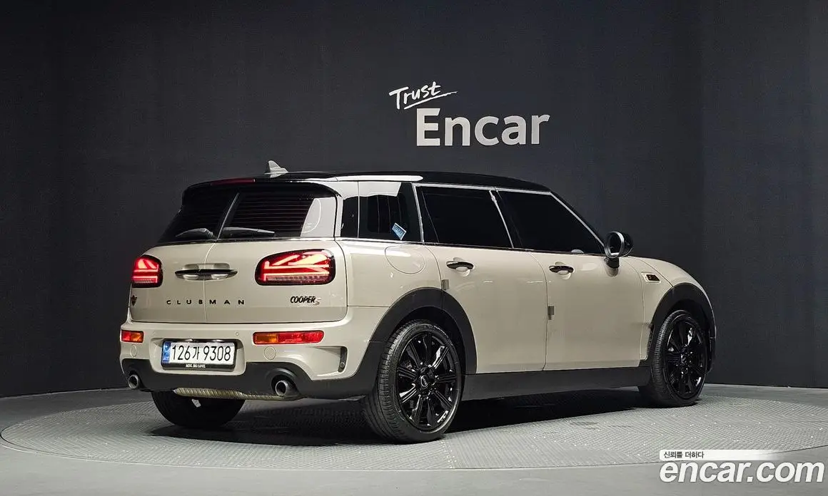 Mini Clubman 2022 2.0 автомат (гидро), фото 2 Mini Clubman 2022 2.0 автомат (гидро), фото 2
