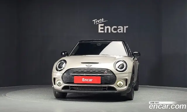 Mini Clubman 2022 2.0 автомат (гидро), миниатюра 3 Mini Clubman 2022 2.0 автомат (гидро), миниатюра 3