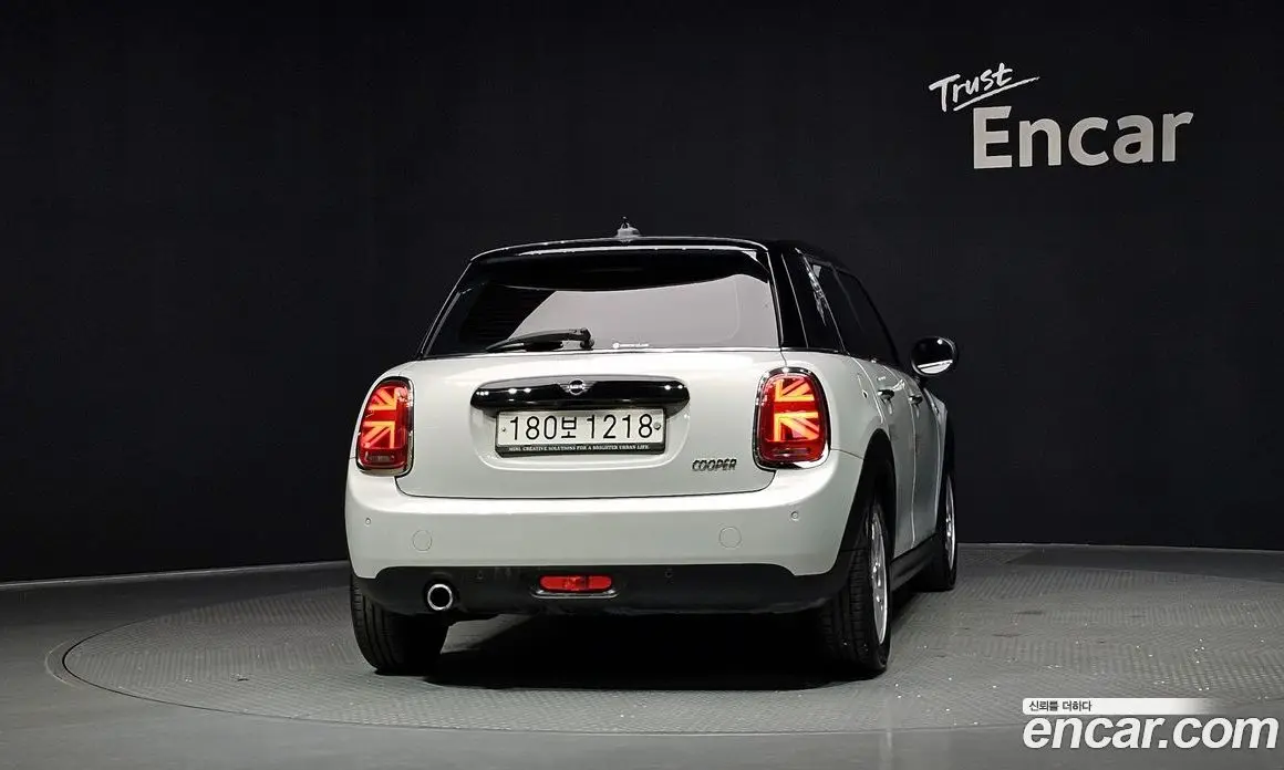 Mini Cooper 2020 1.5 автомат (гидро), фото 4 Mini Cooper 2020 1.5 автомат (гидро), фото 4