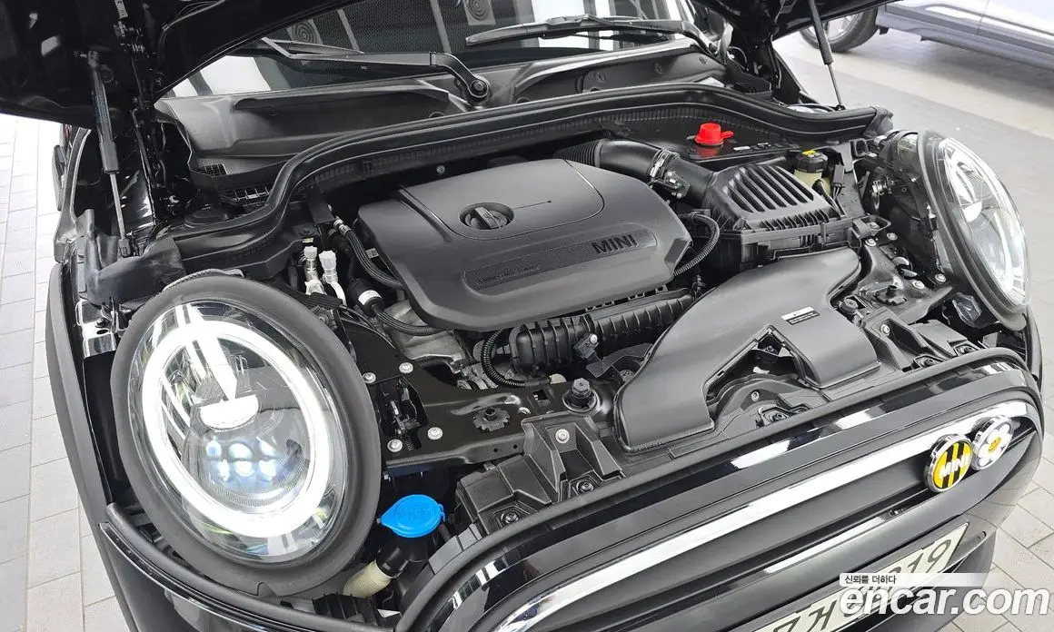 Mini Cooper 2021 1.5 автомат (гидро), фото 6
