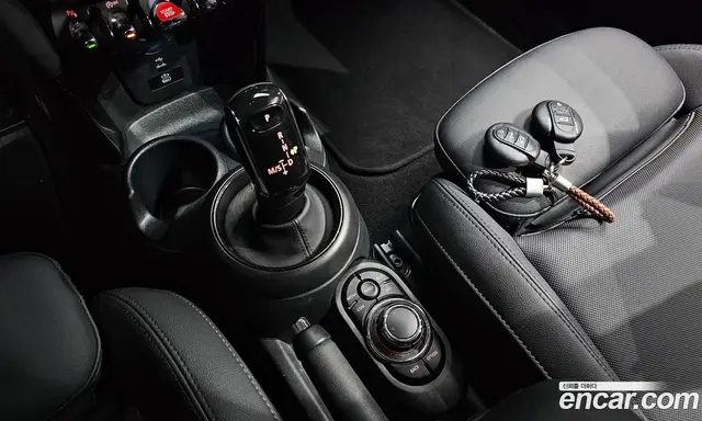 Mini Cooper 2023 1.5 автомат (гидро), миниатюра 11