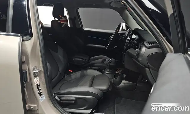 Mini Cooper 2023 1.5 автомат (гидро), миниатюра 12