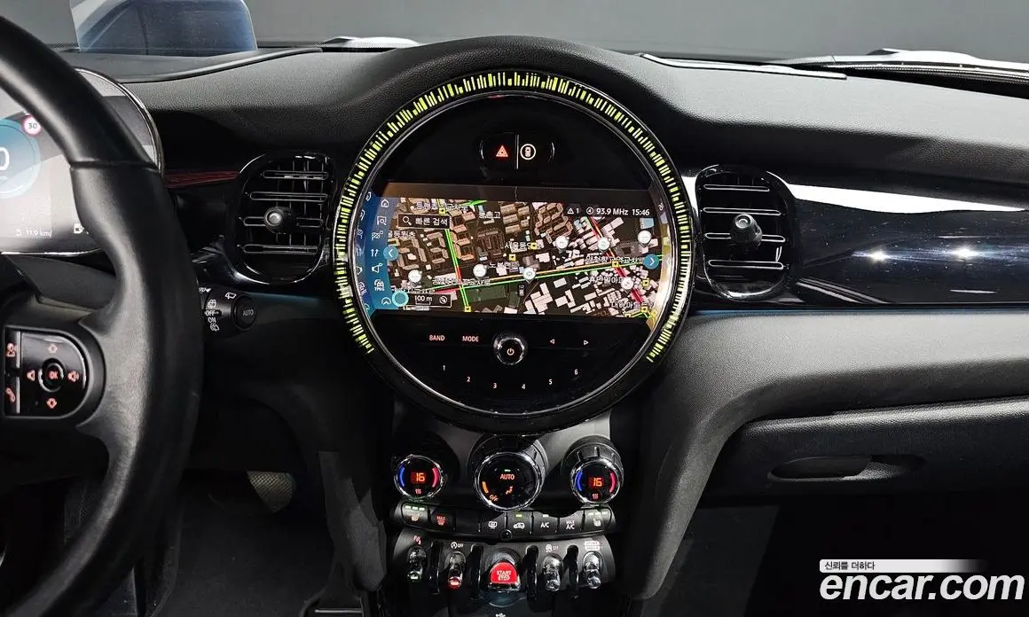 Mini Cooper 2023 1.5 автомат (гидро), фото 19