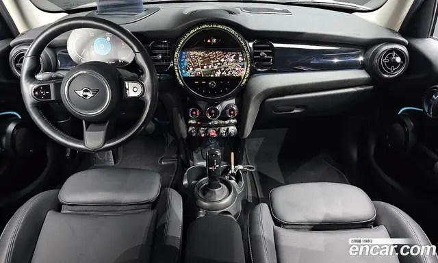 Mini Cooper 2023 1.5 автомат (гидро), миниатюра 9