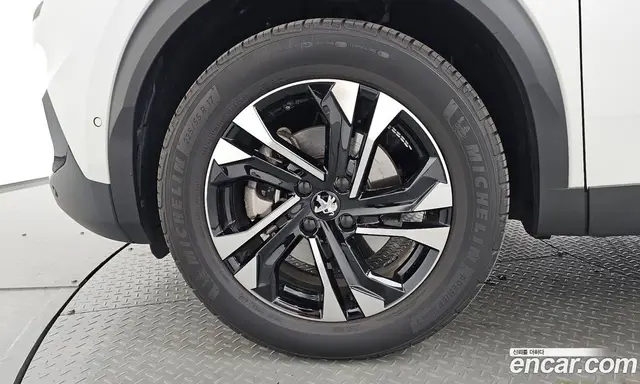 Peugeot 2008 2023 0.1 автомат (гидро), миниатюра 4 Peugeot 2008 2023 0.1 автомат (гидро), миниатюра 4