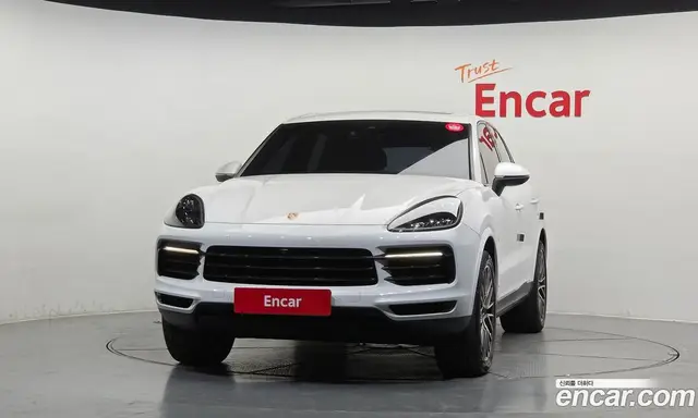Porsche Cayenne 2019 3.0 автомат (гидро), миниатюра 3