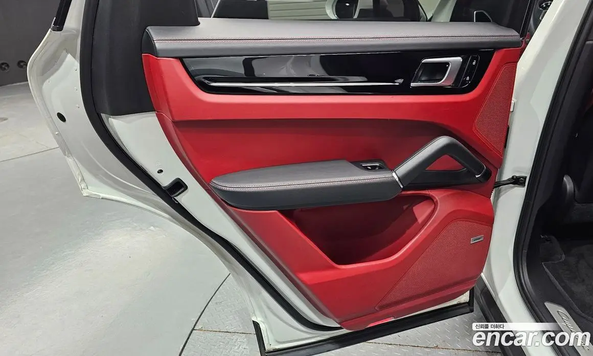 Porsche Cayenne 2019 3.0 автомат (гидро), фото 15