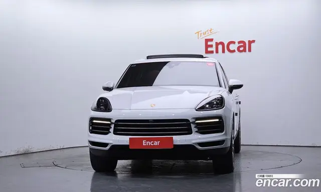 Porsche Cayenne 2019 3.0 автомат (гидро), миниатюра 3