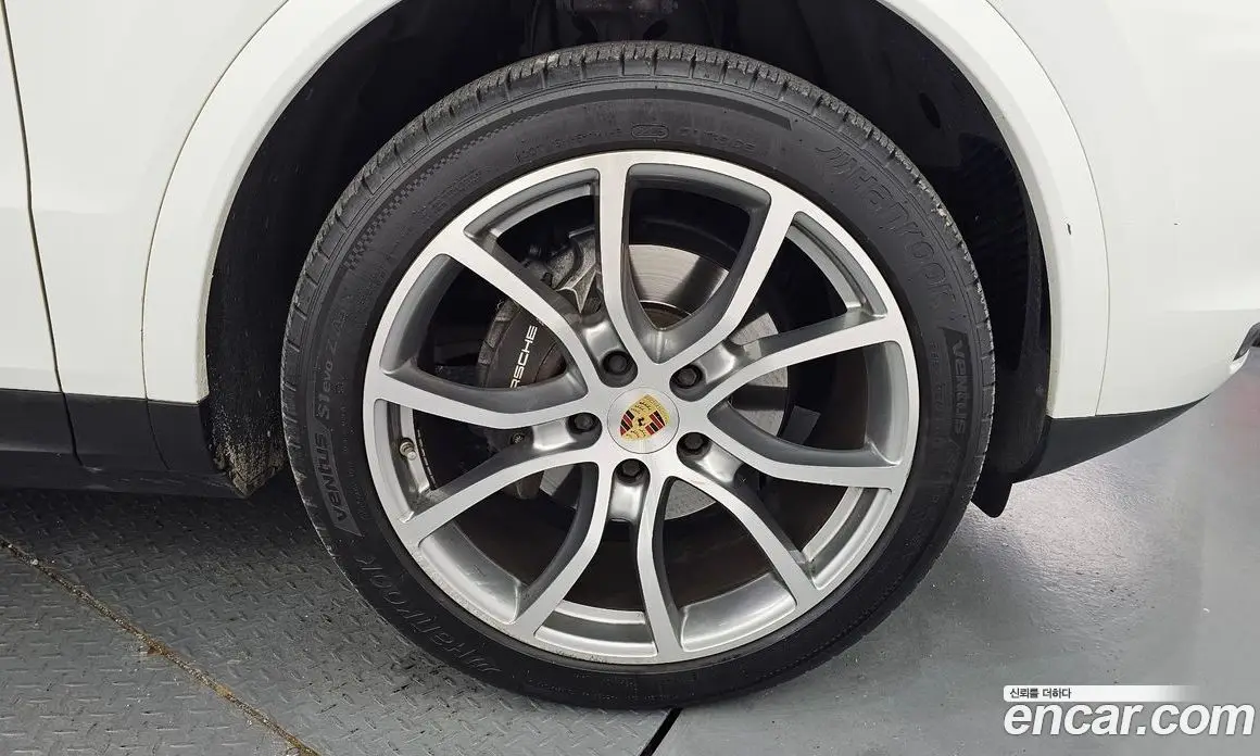 Porsche Cayenne 2019 3.0 автомат (гидро), фото 5