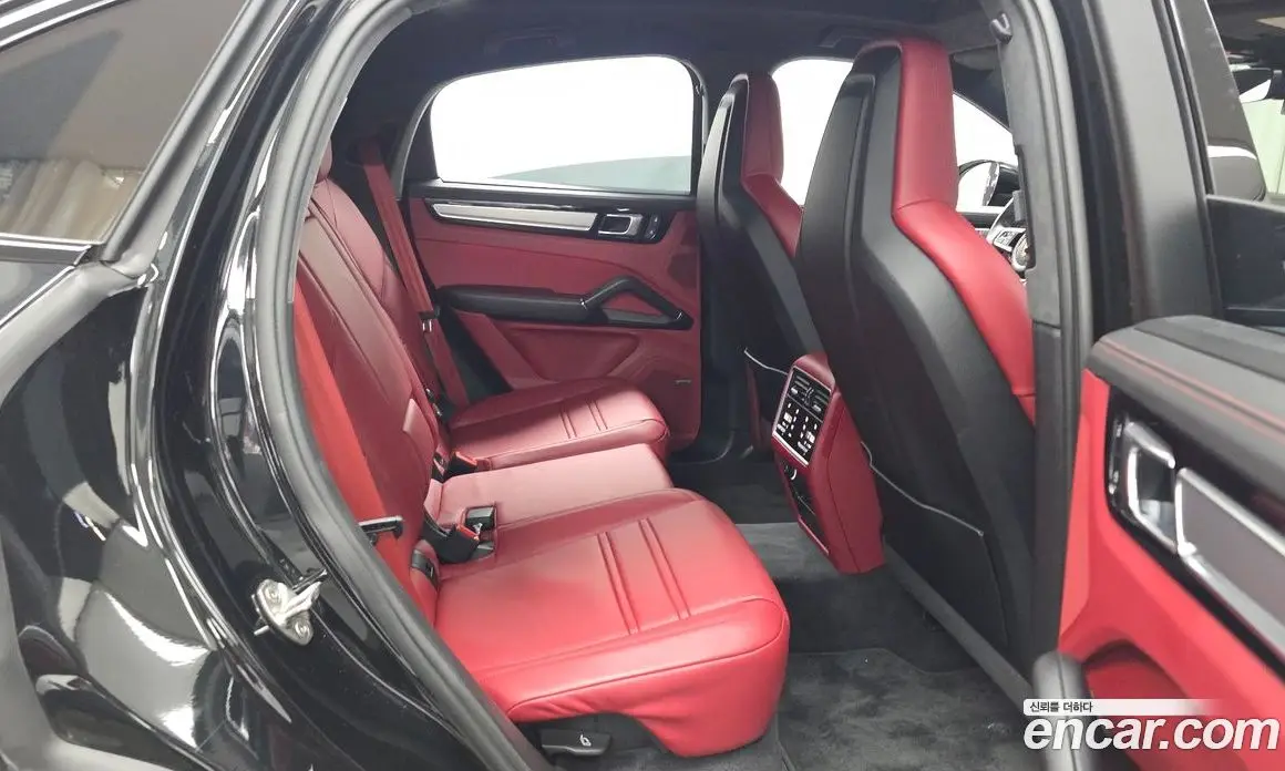 Porsche Cayenne 2023 3.0 автомат (гидро), фото 18 Porsche Cayenne 2023 3.0 автомат (гидро), фото 18