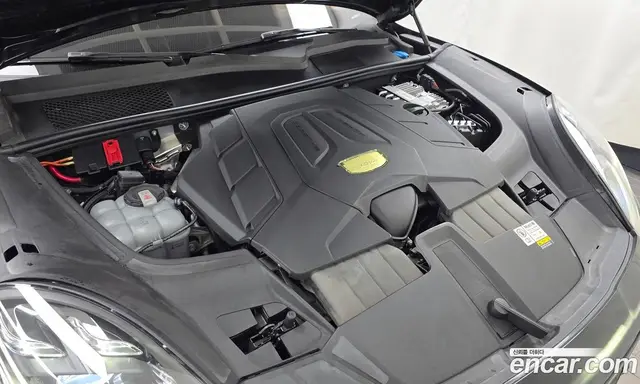 Porsche Cayenne 2023 3.0 автомат (гидро), миниатюра 6 Porsche Cayenne 2023 3.0 автомат (гидро), миниатюра 6