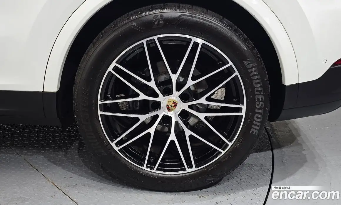 Porsche Cayenne 2024 3.0 автомат (гидро), фото 7 Porsche Cayenne 2024 3.0 автомат (гидро), фото 7