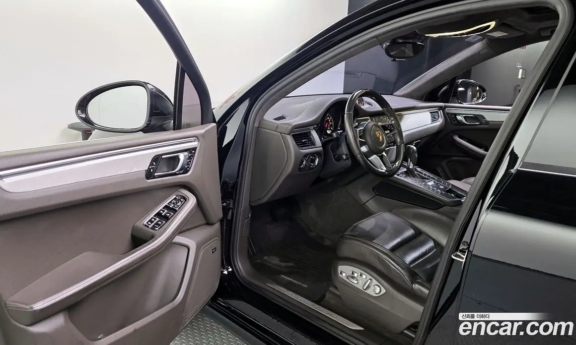 Porsche Macan 2017 3.6 автомат (гидро), фото 13