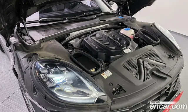 Porsche Macan 2017 3.6 автомат (гидро), миниатюра 6