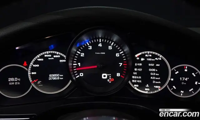 Porsche Panamera 2018 3.0 автомат (гидро), миниатюра 11