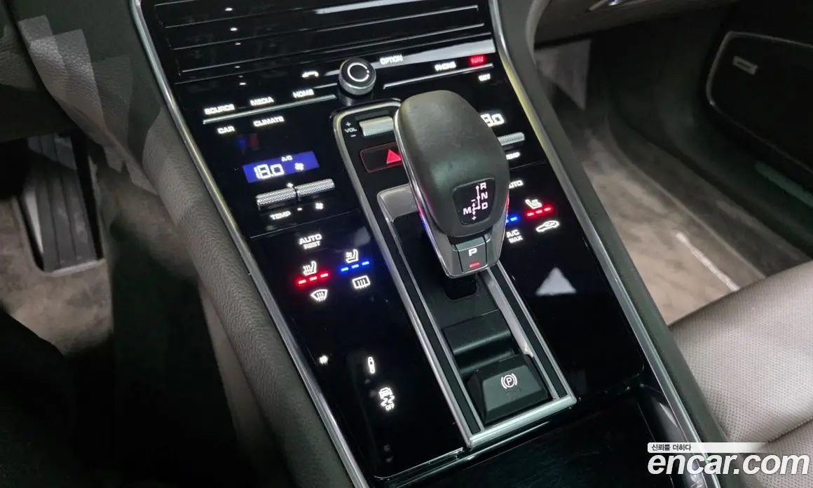 Porsche Panamera 2018 3.0 автомат (гидро), фото 12