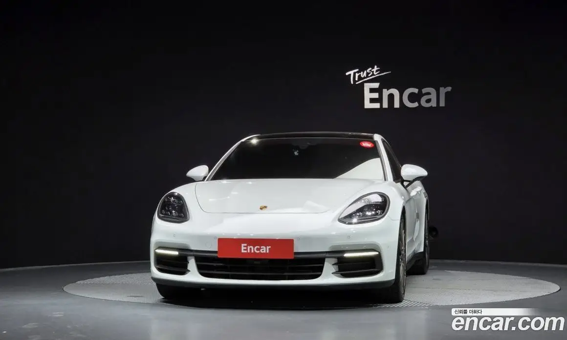 Porsche Panamera 2018 3.0 автомат (гидро), фото 3