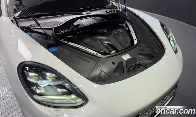 Porsche Panamera 2018 3.0 автомат (гидро), миниатюра 6